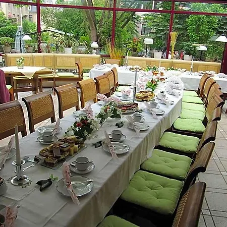 Wettin Hotel 3*